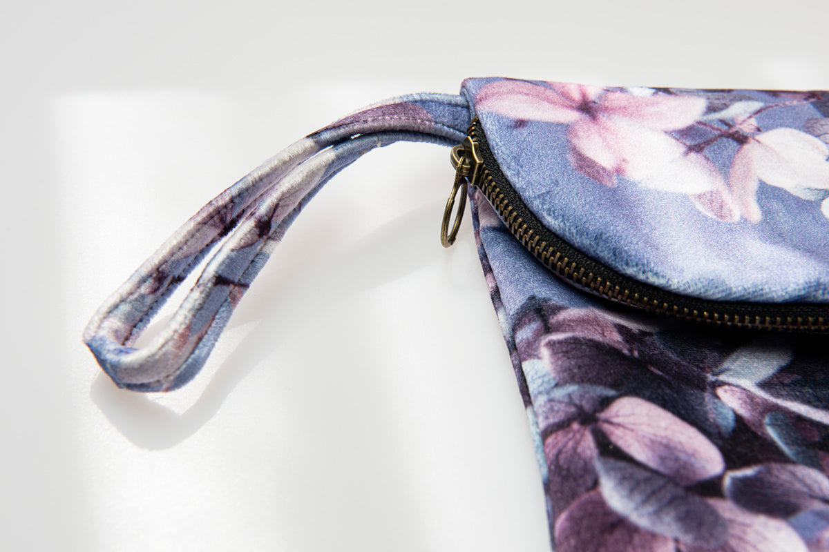 HB Out Out Clutch - Hydrangea